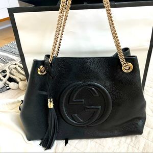 Authentic Gucci Black Pebbled leather medium Soho purse